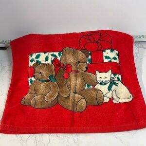 Christmas/Holiday Red Teddy Bear and Cat Kitchen/Bath Towel, NWT